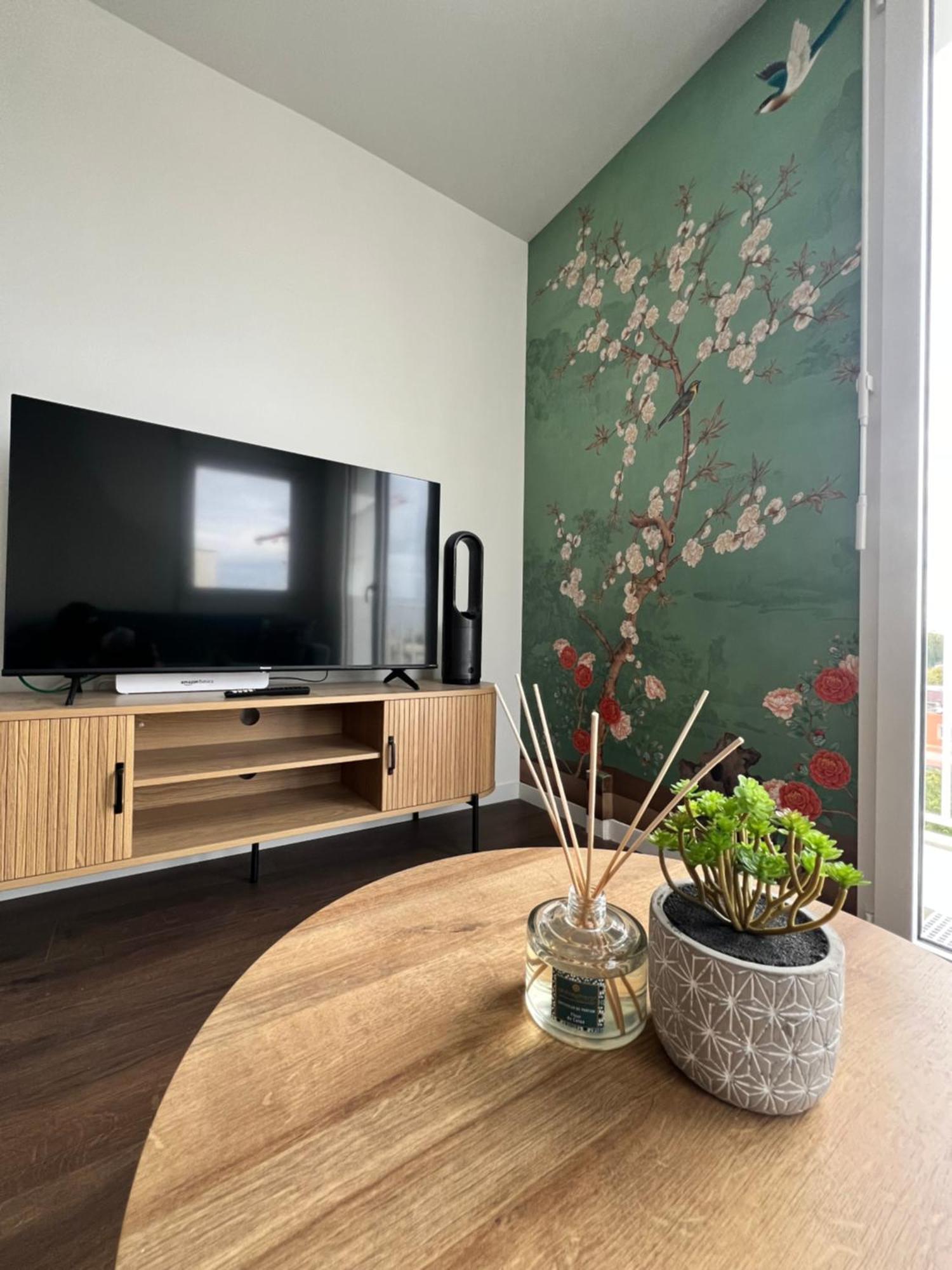 L'Asian - New T2 Proche Gare Vitry-sur-Seine Exteriér fotografie